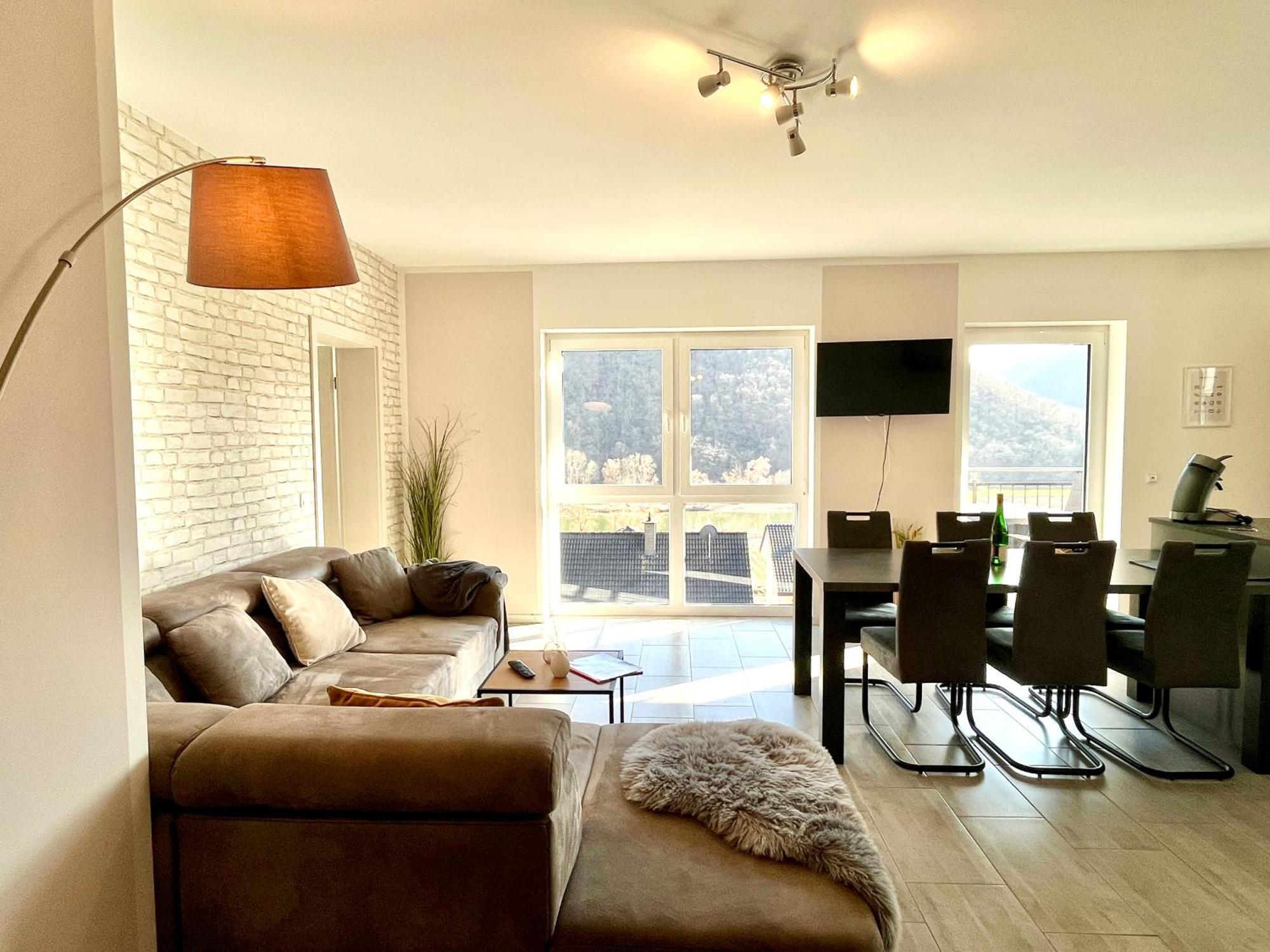 Ferienwohnung Moseltraum, 1-6 Pers, Mit 3 Schlafzimmer Und Panoramabalkon Müden Eksteriør billede