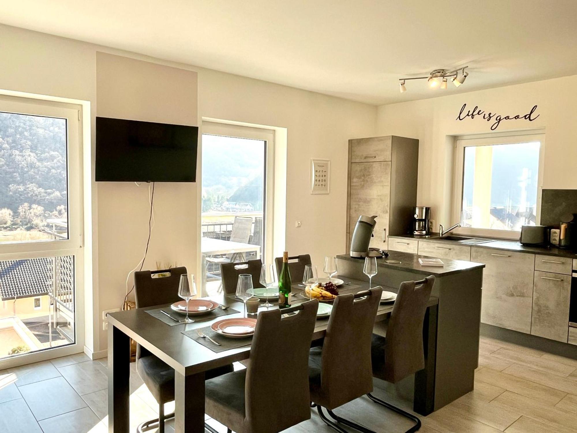 Ferienwohnung Moseltraum, 1-6 Pers, Mit 3 Schlafzimmer Und Panoramabalkon Müden Eksteriør billede